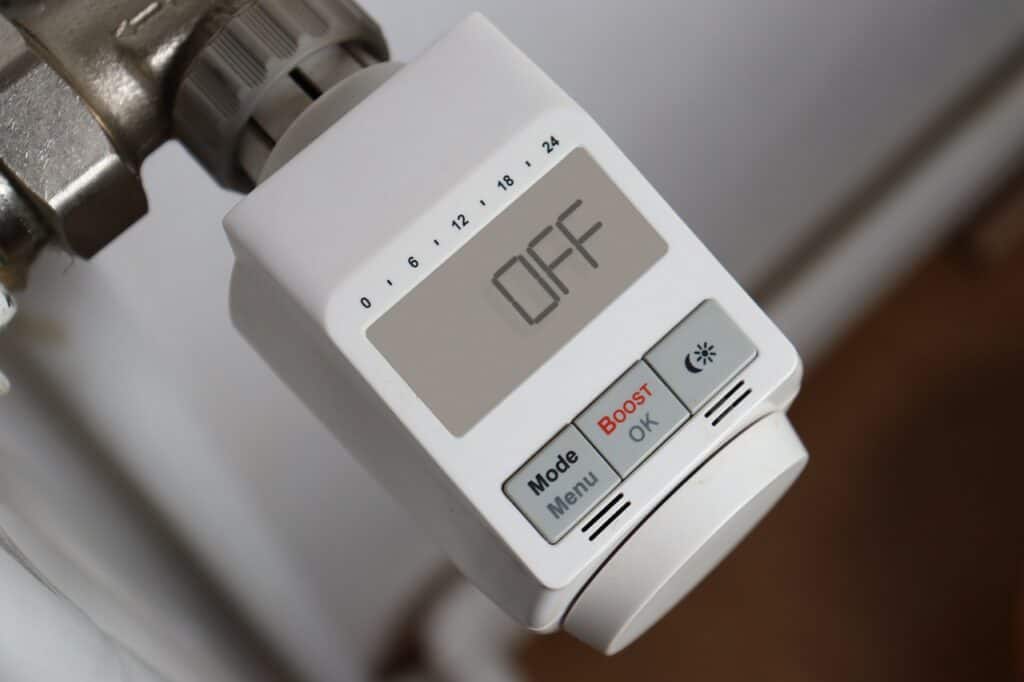 energy crisis, thermostat, heating-7349347.jpg